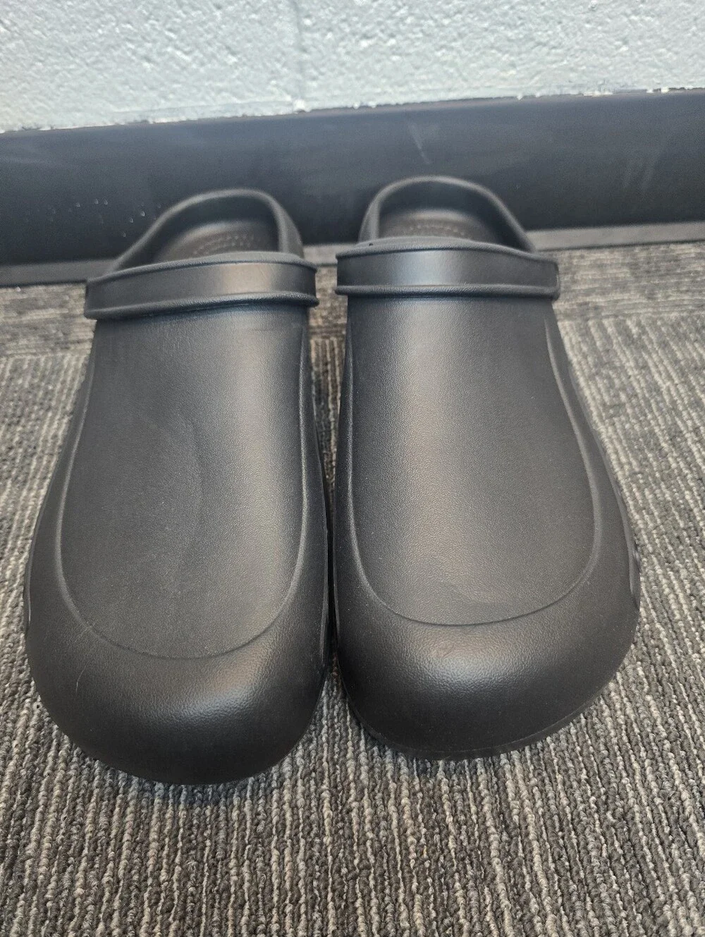 Men’s Slip Resistant Work Clogs, Waterproof Oil-Proof EVA Chef Shoes, Closed Toe